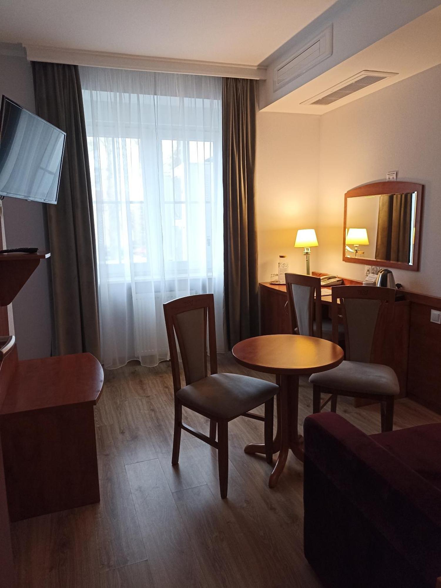 Hotel Pietrak Wągrowiec Eksteriør bilde